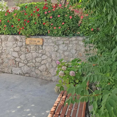 Gordana Apartment Hvar Town