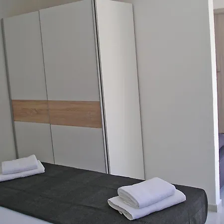 Gordana アパート